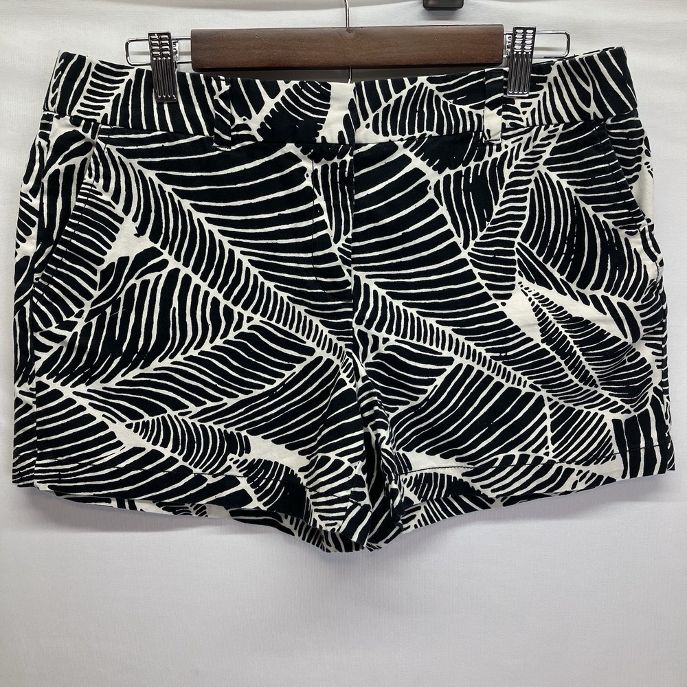 Ann Taylor LOFT Womens Black & White Hawaiian 100% Cotton 4" Ins Shorts Size 8